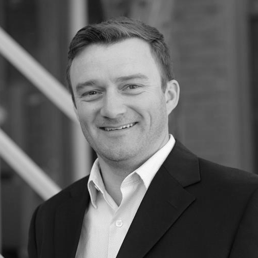 Nick Magnuson, Qlik 1