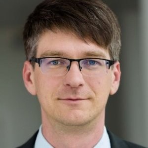 Dr. Sebastian Schmerl, Vice President Security Services EMEA, Arctic Wolf